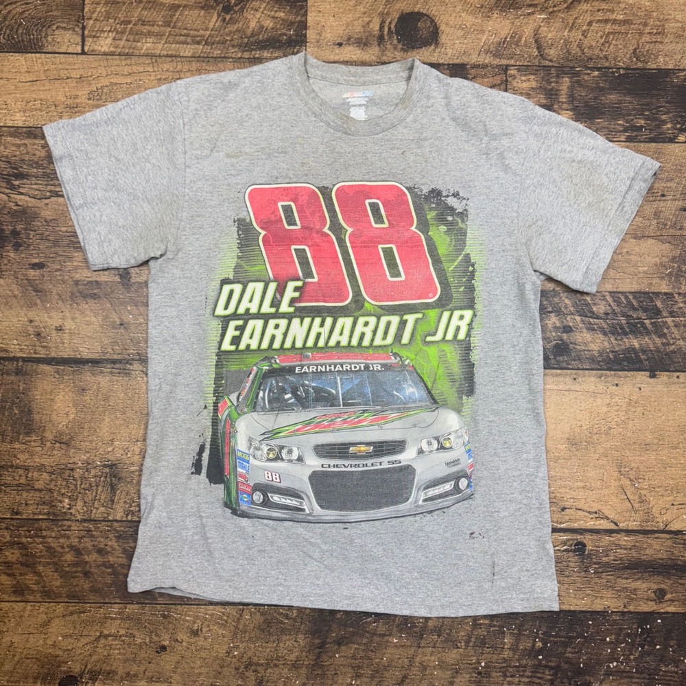 Dale Earnhardt Jr 88 NASCAR‎ Chevrolet SS Graphic T Shirt Men Large Gray